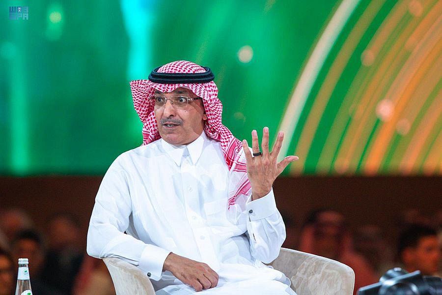 عربستان سعودی ارزهای غیر دلاری را برای نفت می‌پذیرد