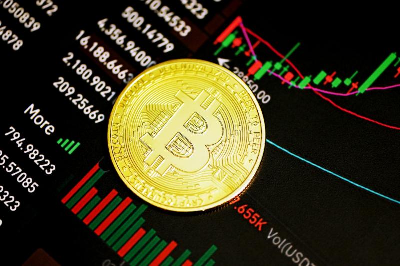 شرکت سرمایه گذاری ویکتوری کارمزدهای پیشنهادی ETF را ارائه می‌دهد!